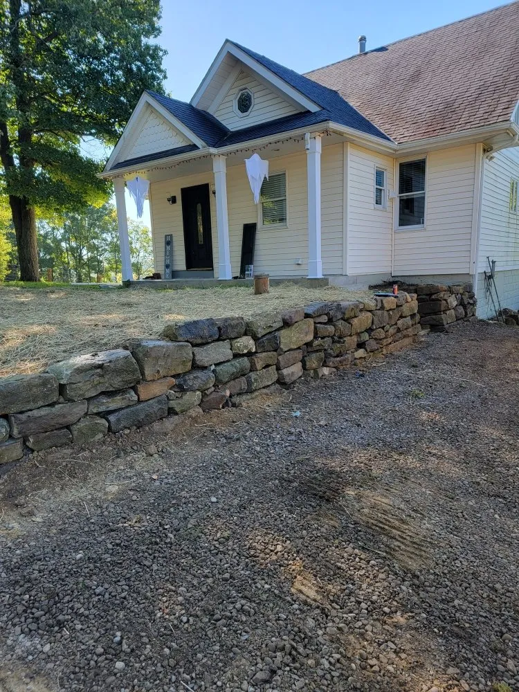 Custom lawn care service experts serving Zelienople, PA - Ross Excavating