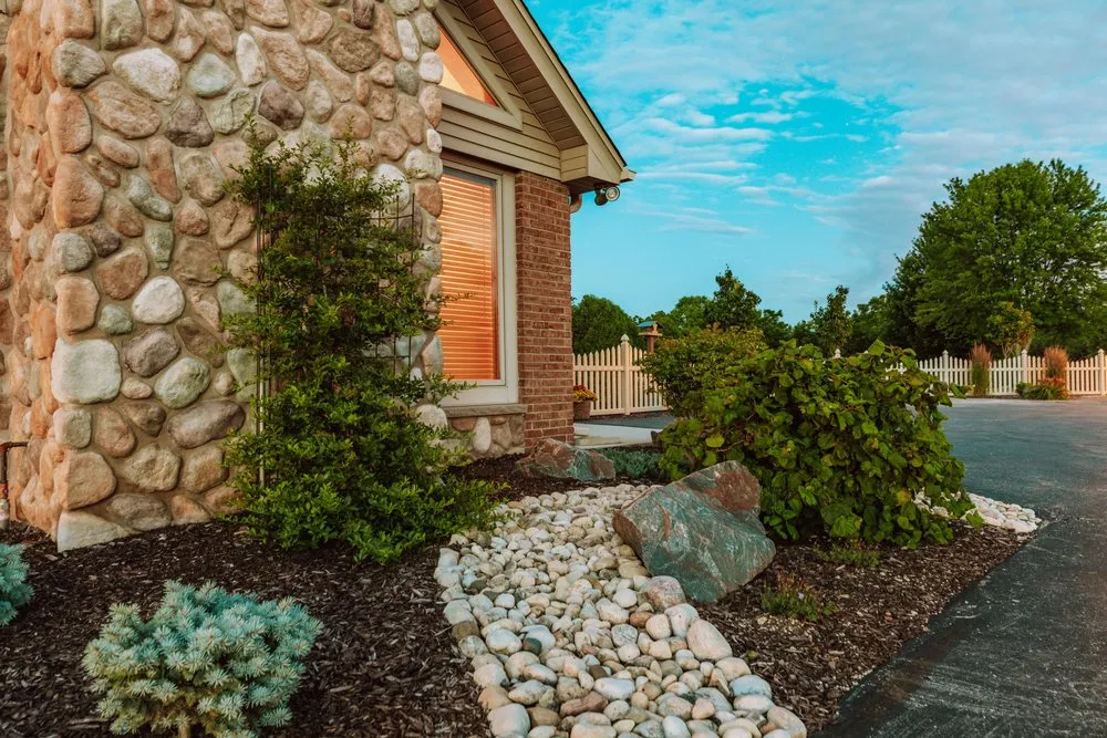 Expert landscape installation experts serving Caledonia, WI - Ross Landcare