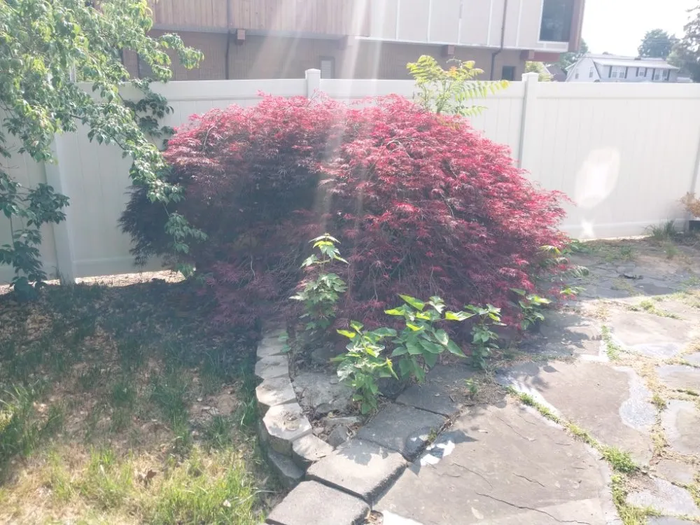 Trusted garden landscaping for year-round maintenance in Ogdensburg, NJ by Ross' Landscaping