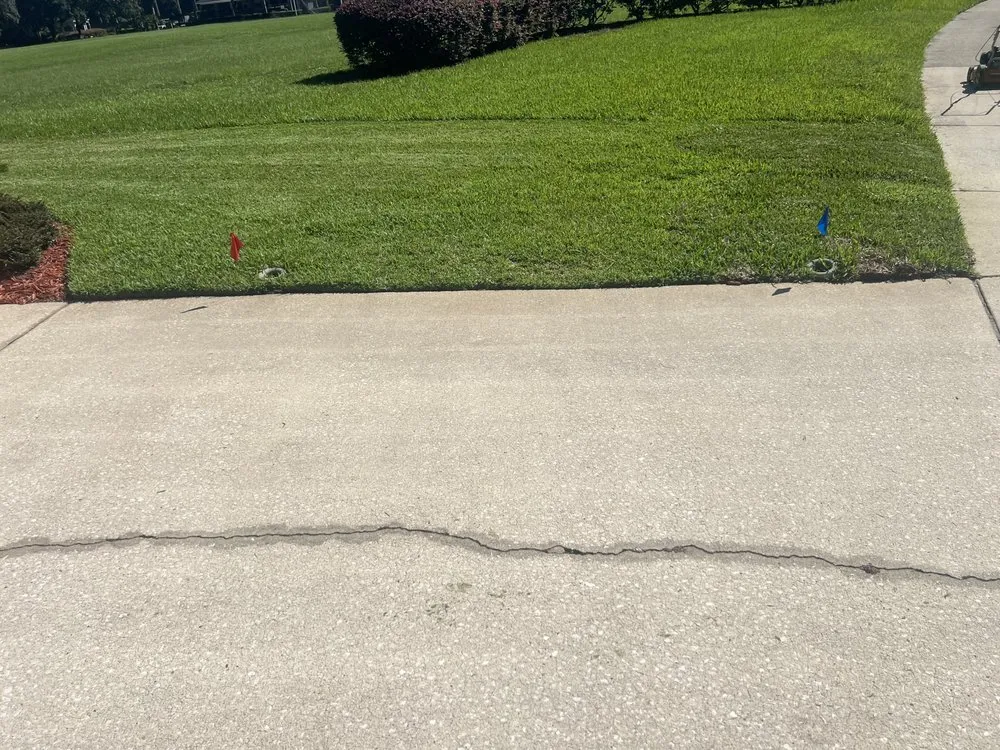 Trusted landscaping services in Jacksonville, FL by Ross Mowing