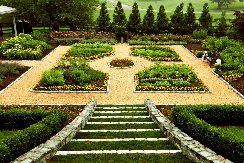 Reliable landscape design experts serving Great Falls, VA - Rossen Landscape