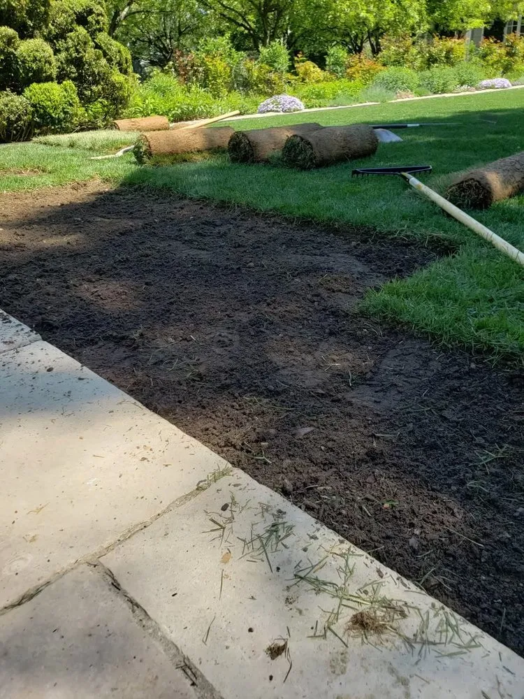 Local landscape installation in Stamford, CT by Rossi Green Works