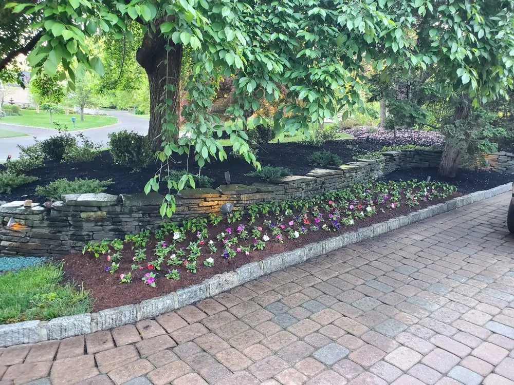 Expert outdoor landscaping experts serving Warrington, PA - Rossillo Landscaping