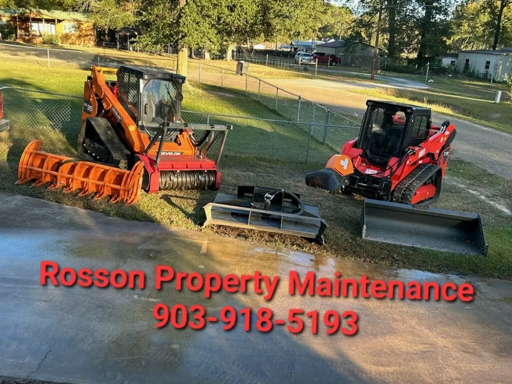 Professional outdoor landscaping for year-round maintenance in Kilgore, TX by Rosson Property Management