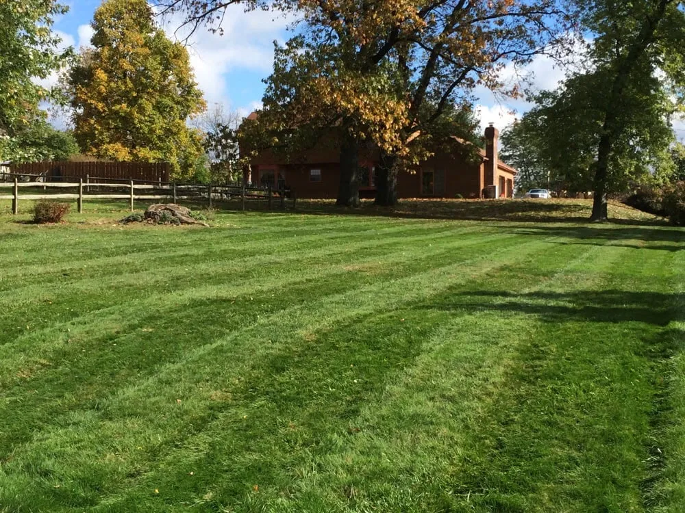 Top-rated lawn care service near you in Cranberry Township, PA by Rostan LawnCare