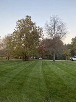 Rotman's Landscaping Logo