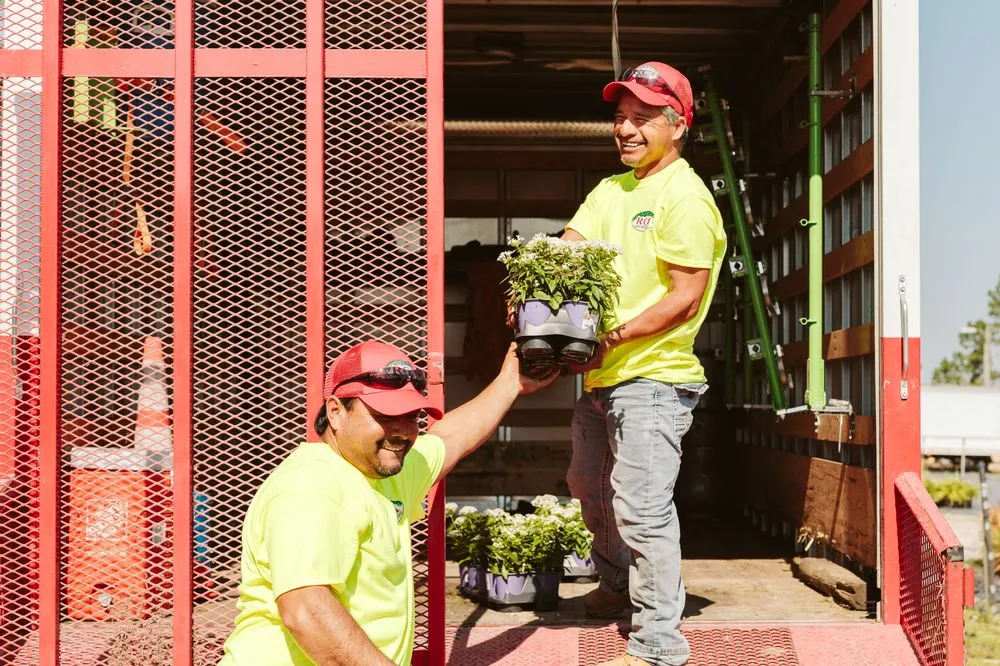 Custom residential landscaping experts serving Alexander City, AL - Rotolo Consultants