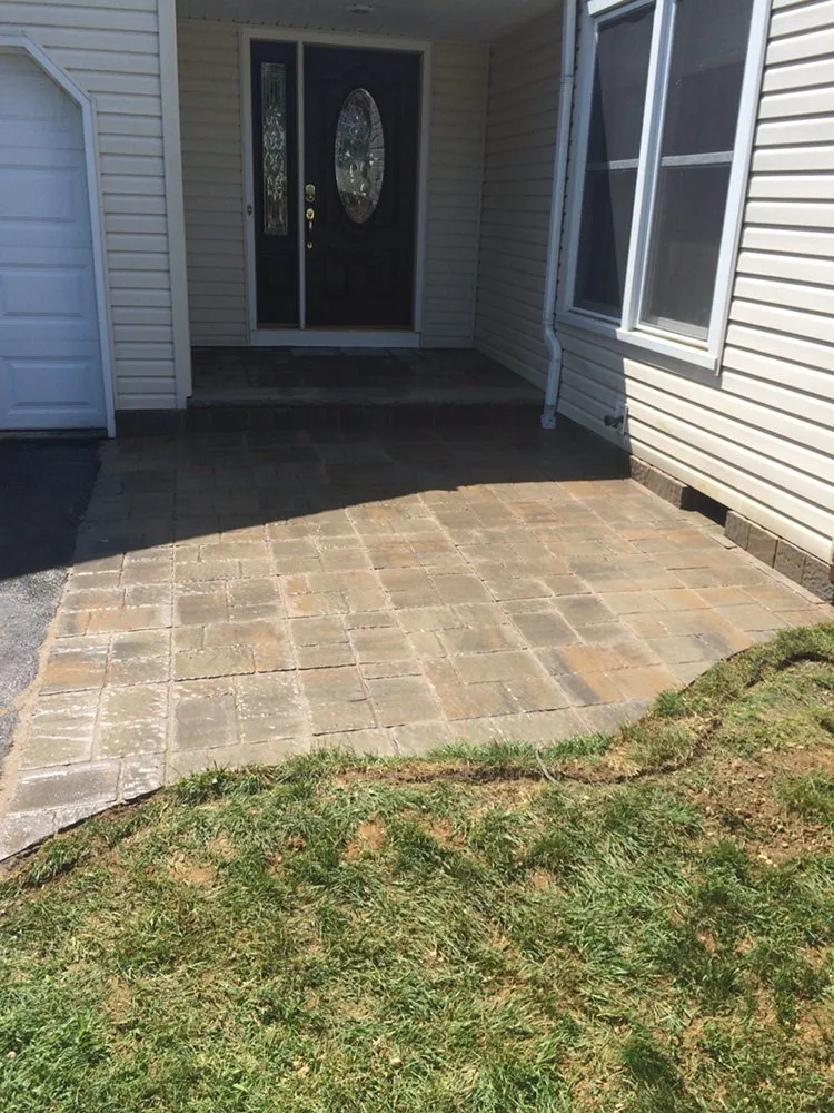 Top-rated lawn mowing service in Old Bridge Township, NJ - Rough Diamond Enterprises