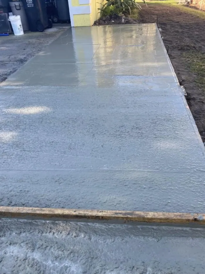 Custom residential landscaping in Winter Haven, FL by Rountree's Lawn Maintenance