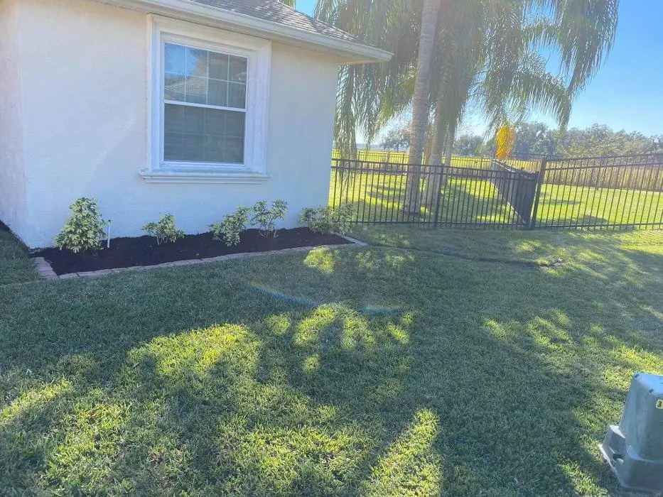 Trusted garden landscaping in Winter Haven, FL by Rountree's Lawn Maintenance