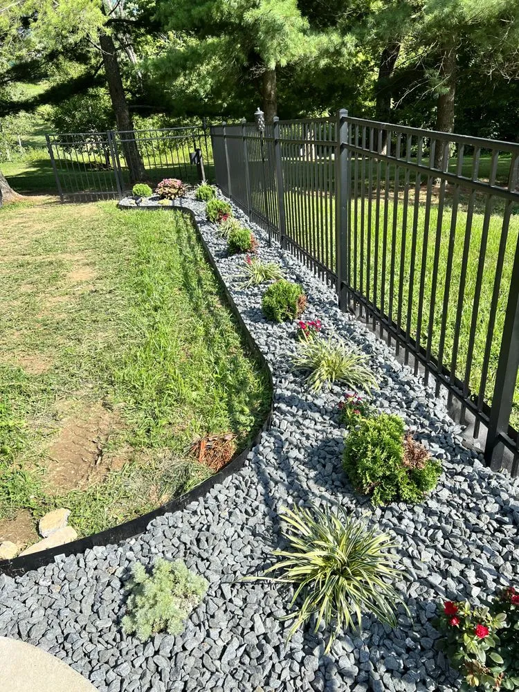 Professional garden landscaping for beautiful yards in Walton, KY by Rouse Lawncare