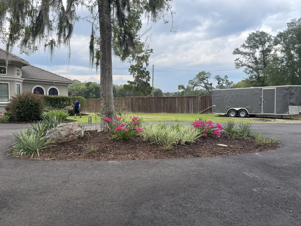 Custom lawn mowing service for outdoor upgrades across Metairie, LA - Rouses Tree & Landscaping Services