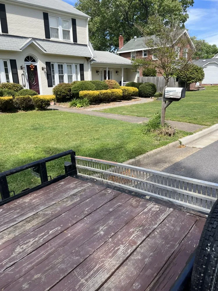 Top-rated lawn mowing service for year-round maintenance in Smithfield, VA by Route 10 Yard Works