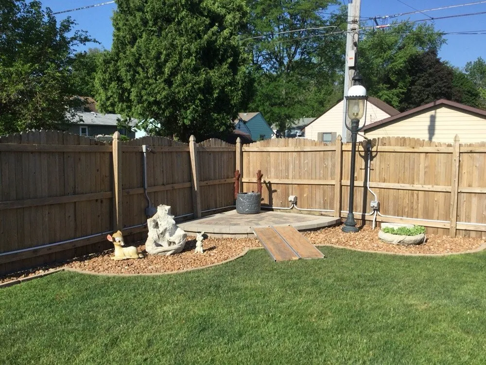 Affordable lawn mowing service in Oak Lawn, IL - Route 81 Landscaping