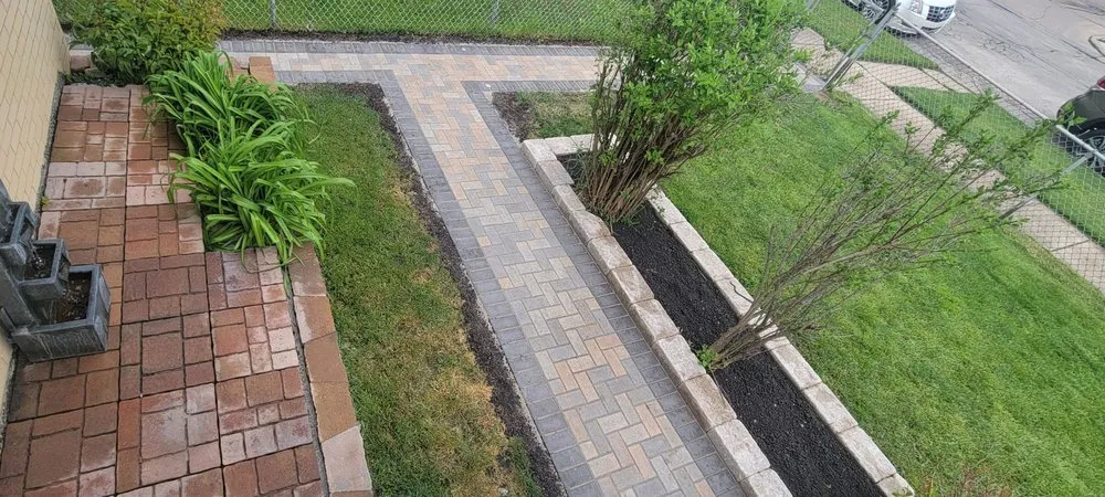 Reliable outdoor landscaping experts serving Oak Lawn, IL - Route 81 Landscaping