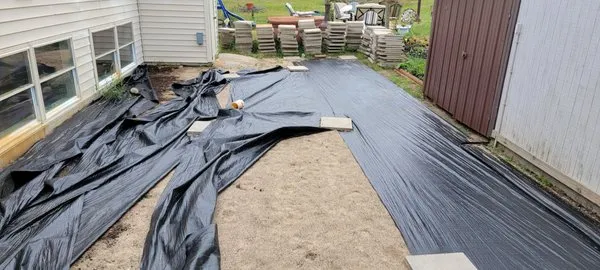 Rover’s Home Landscaping And Pet Services