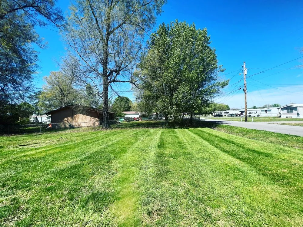 Trusted lawn mowing service in Newport, TN by Rover’s LawnCare Services