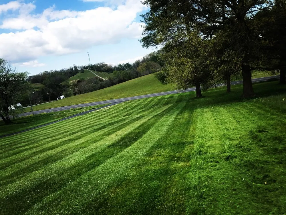 Custom garden landscaping near you across Newport, TN - Rover’s LawnCare Services