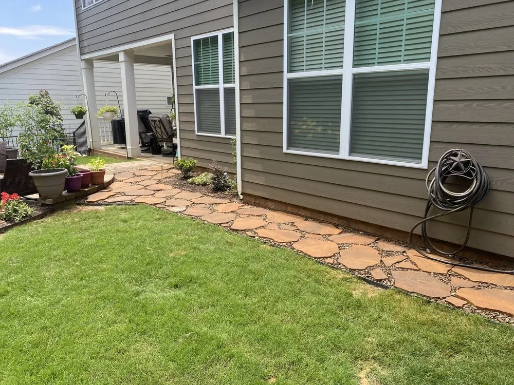 Expert residential landscaping experts serving Mooresville, NC - Rowan-Iredell Landscaping