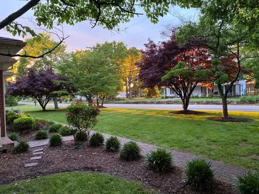 Rowan-Iredell Landscaping Logo