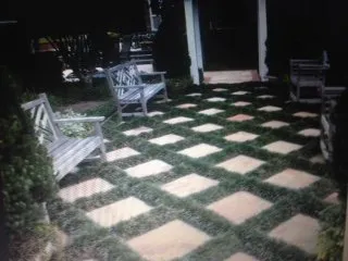 Professional garden landscaping in Coweta, OK by Rowe Landscape Installation