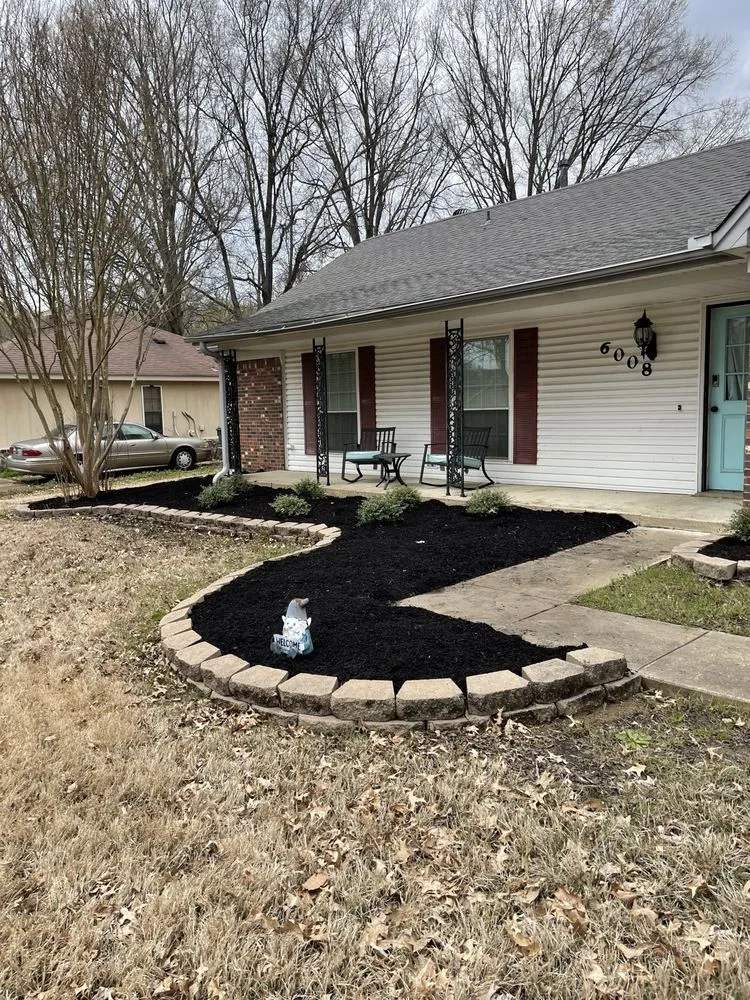 Top-rated landscaping services in Memphis, TN by Rowe lawncare