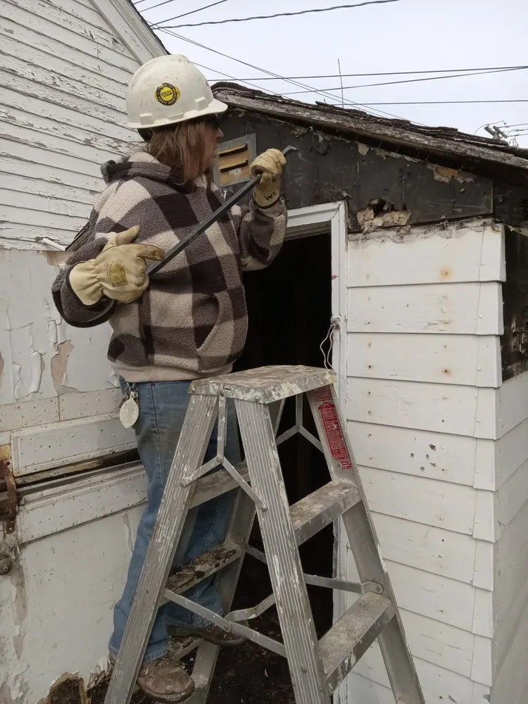 Top-rated yard maintenance in Beaver Dam, WI by Rowell Services