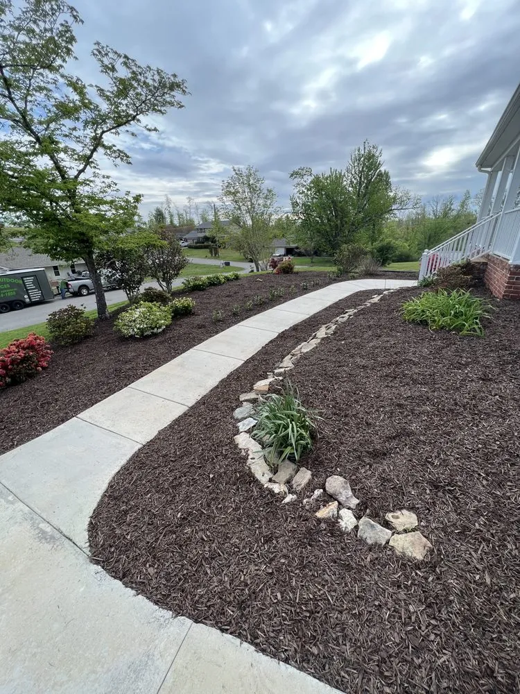 Custom landscape design in Fort Oglethorpe, GA - Rowland Outdoor Services