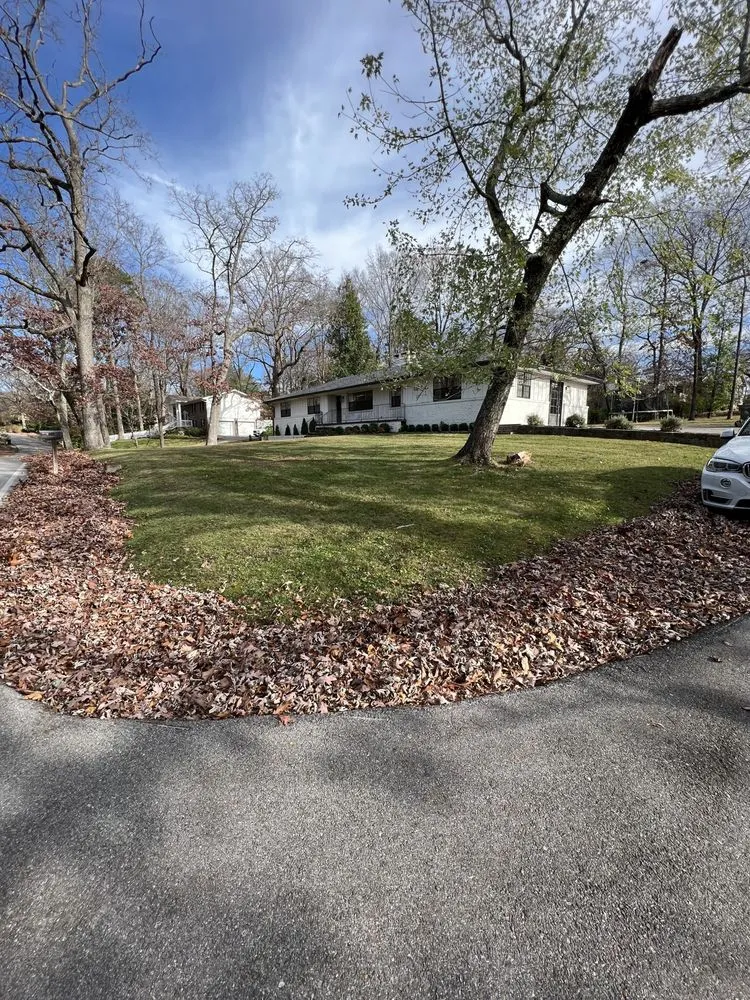 Reliable yard maintenance experts serving Fort Oglethorpe, GA - Rowland Outdoor Services