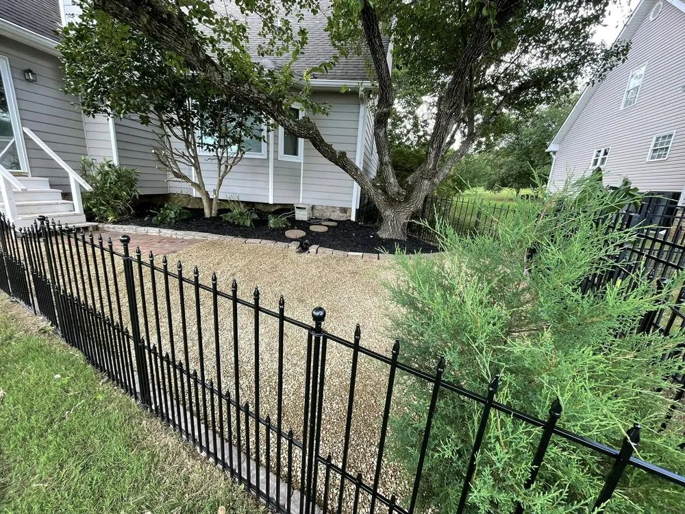 Expert yard cleanup service in Fort Oglethorpe, GA - Rowland Outdoor Services