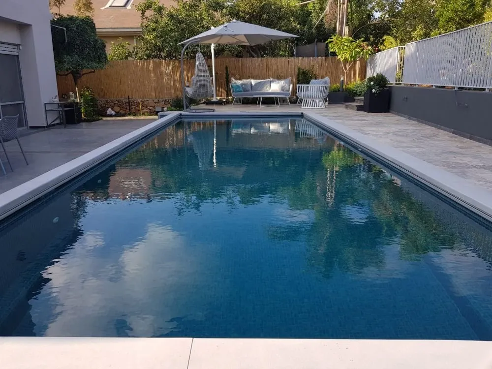 Top-rated yard cleanup service in Glendale, CA - Roy Altaras Landscape Design and Build