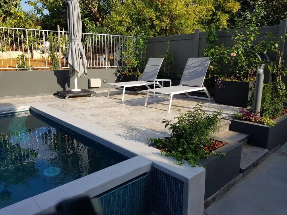 Trusted lawn care service in Glendale, CA by Roy Altaras Landscape Design and Build