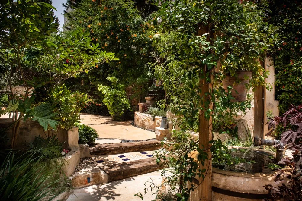 Trusted yard cleanup service for residential properties across Glendale, CA - Roy Altaras Landscape Design and Build