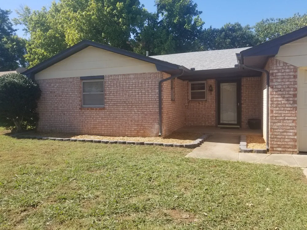 Affordable landscape design near you in Noble, OK by Royal Aces Lawn Care