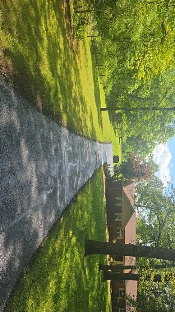 Trusted landscape installation with custom design in Hanceville, AL by Royal blue constructions