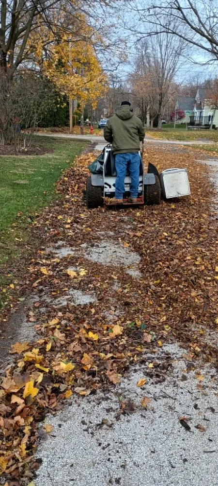 Expert yard maintenance experts serving West Chicago, IL - Royal Blue Landscaping