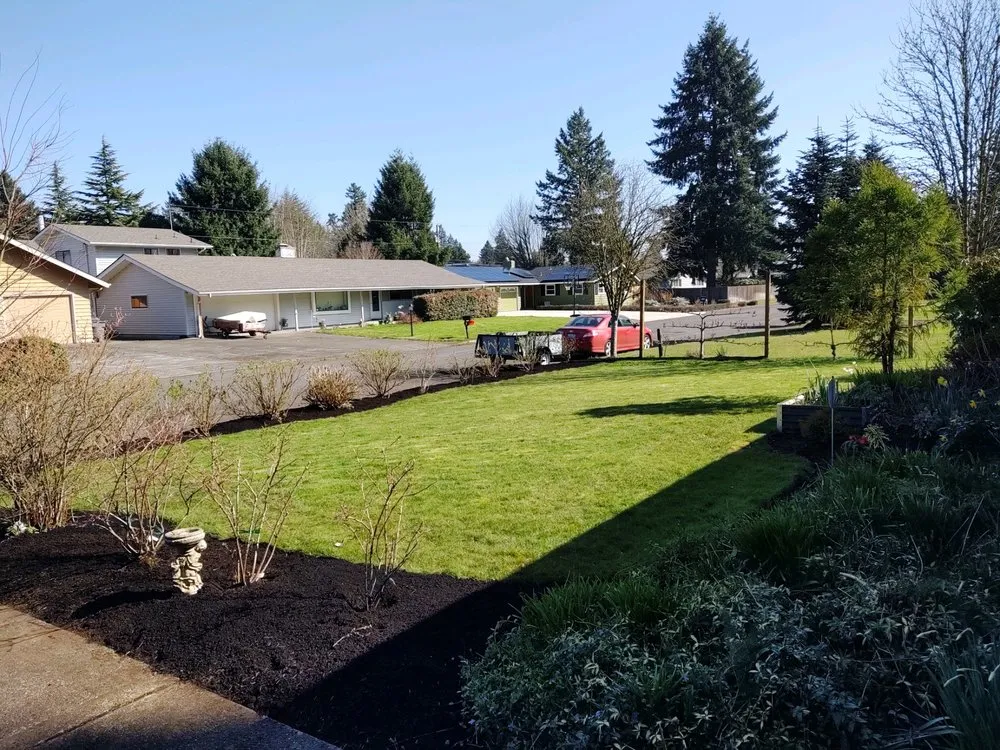 Custom residential landscaping experts serving Vancouver, WA - Royal Empress Lawn Care