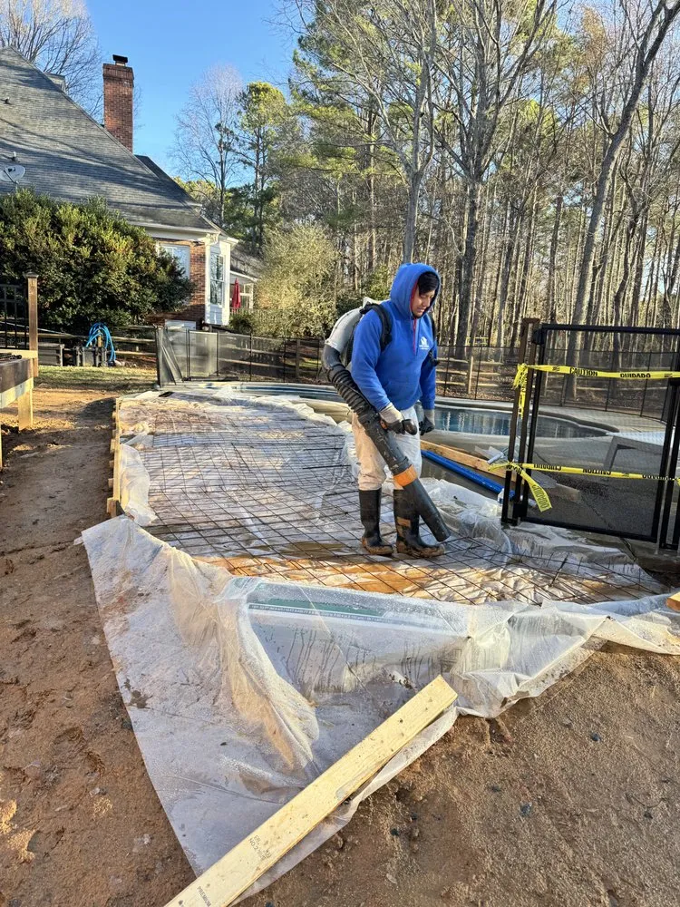 Top-rated landscaping services in Mooresville, NC by Royal Fiscal Landscaping