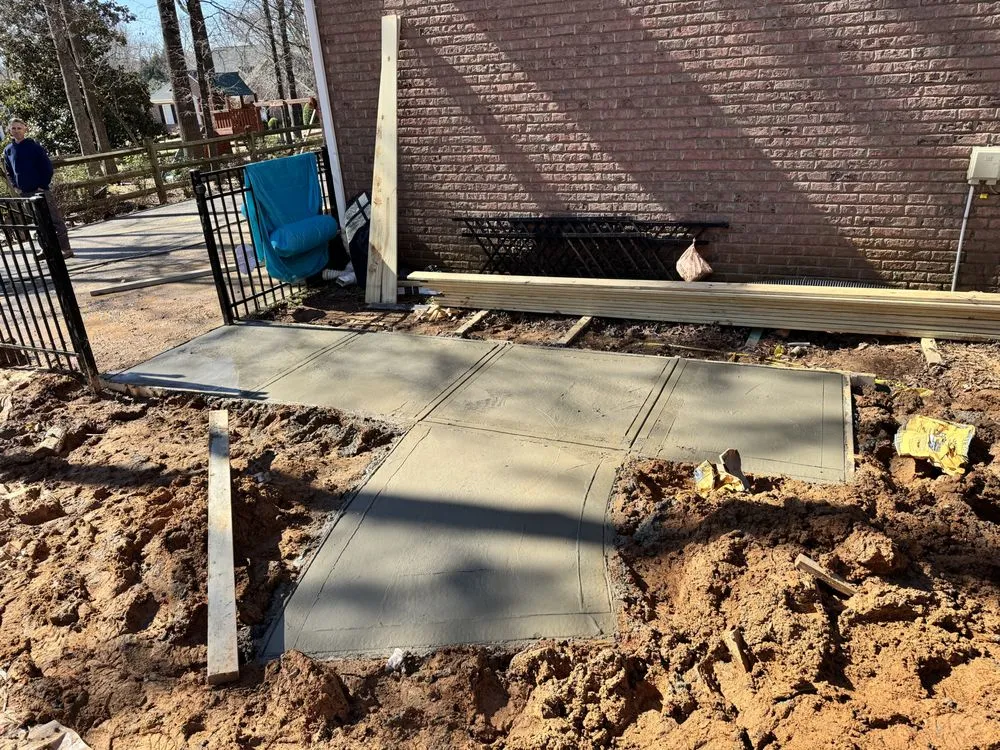 Reliable garden landscaping experts serving Mooresville, NC - Royal Fiscal Landscaping