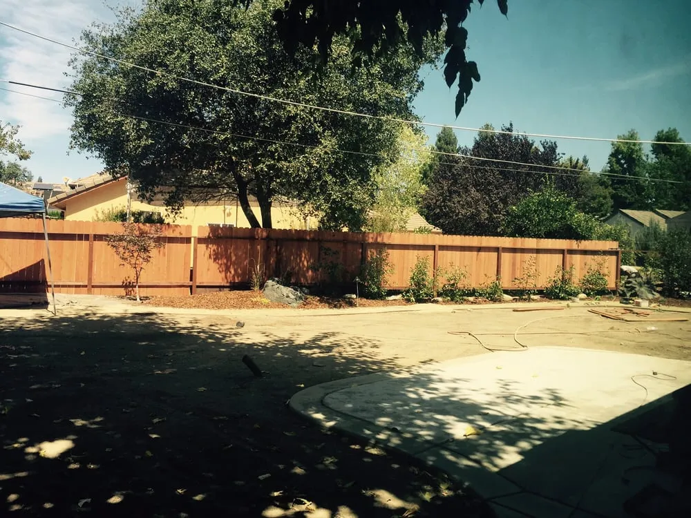 Affordable yard maintenance for residential properties across El Dorado Hills, CA - Royal Garden Landscaping