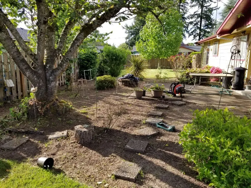 Professional yard maintenance for outdoor upgrades across Keizer, OR - Royal Garden Lawn Maintenance