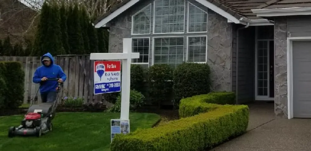 Professional garden landscaping in Keizer, OR - Royal Garden Lawn Maintenance