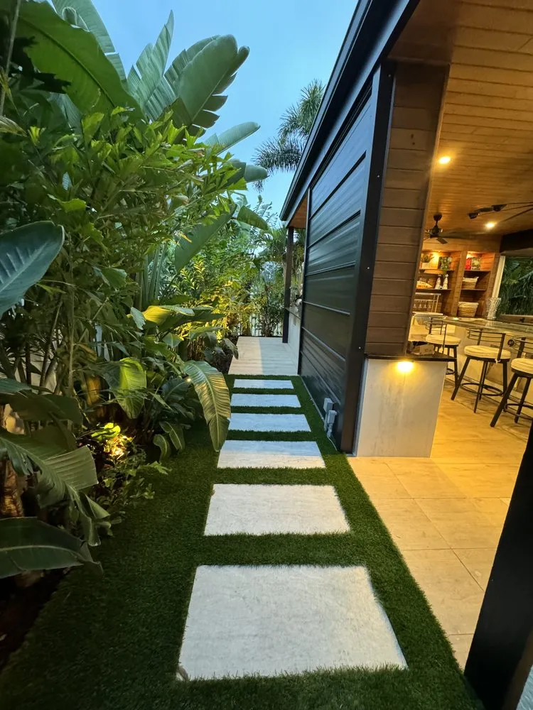 Top-rated yard cleanup service in Casselberry, FL by Royal Gardens Contracting