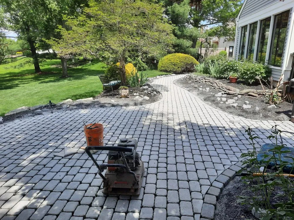 Reliable lawn care service in Bound Brook, NJ by Royal Gardens Landscape