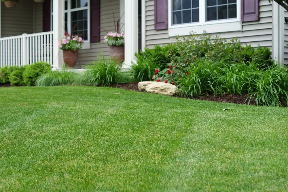 Reliable garden landscaping for residential properties across Richmond, IL - Royal Gardens Landscaping