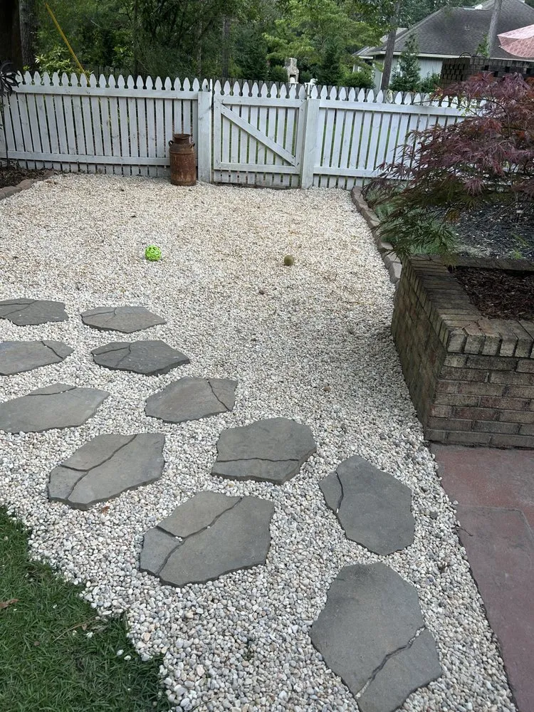 Reliable yard maintenance experts serving Raeford, NC - Royal green landscaping and lawn care