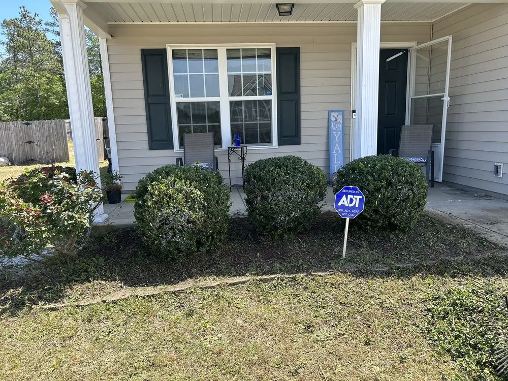 Top-rated garden landscaping for residential properties in Raeford, NC by Royal green landscaping and lawn care