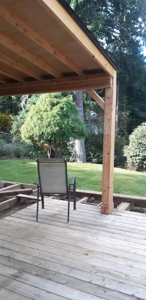 Custom lawn mowing service experts serving Grants Pass, OR - Royal Green Landscaping