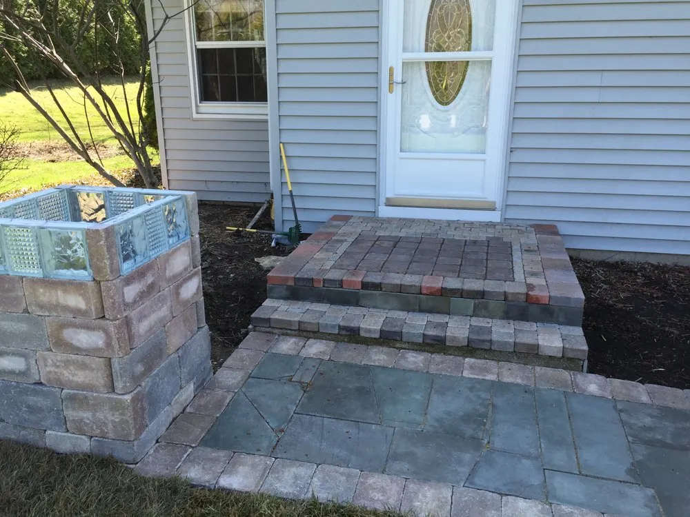 Professional lawn care service with custom design in Kansasville, WI by Royal Green Sod Farm