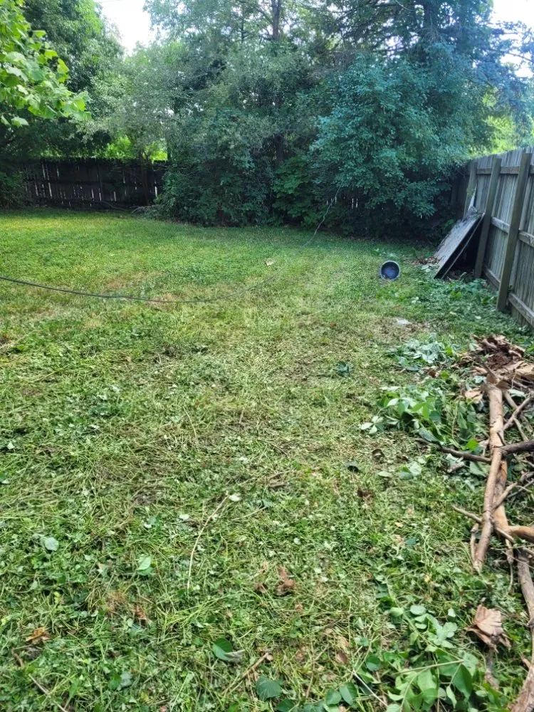 Affordable garden landscaping in West Peoria, IL - Royal Green